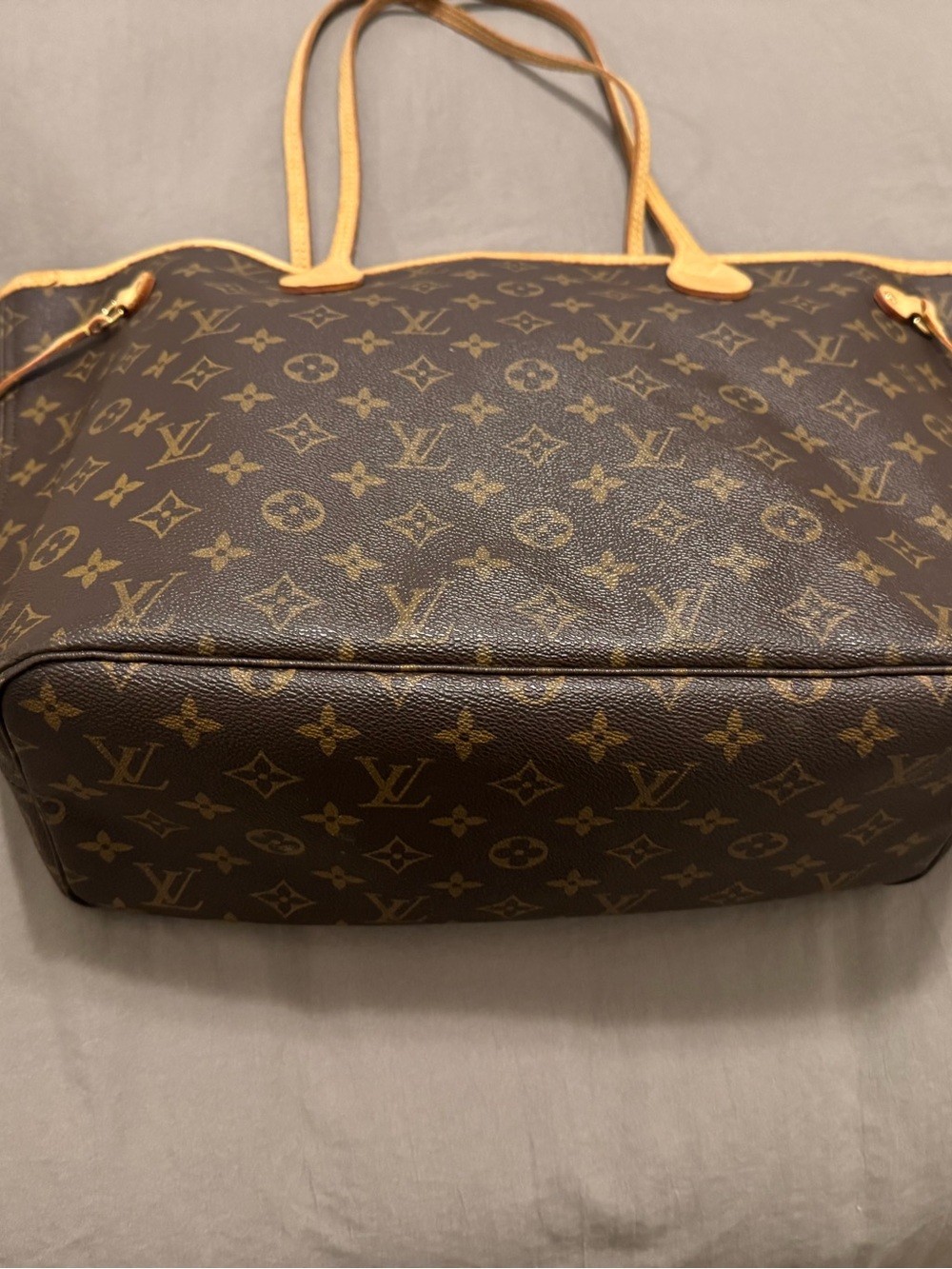 Louis Vuitton Neverfull MM - Picture 13 of 13